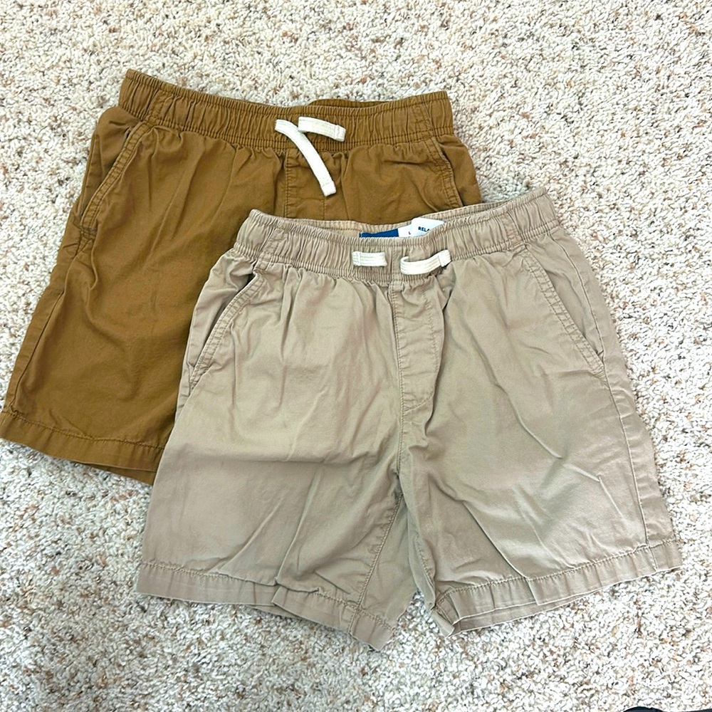 EUC stretchy waist shorts